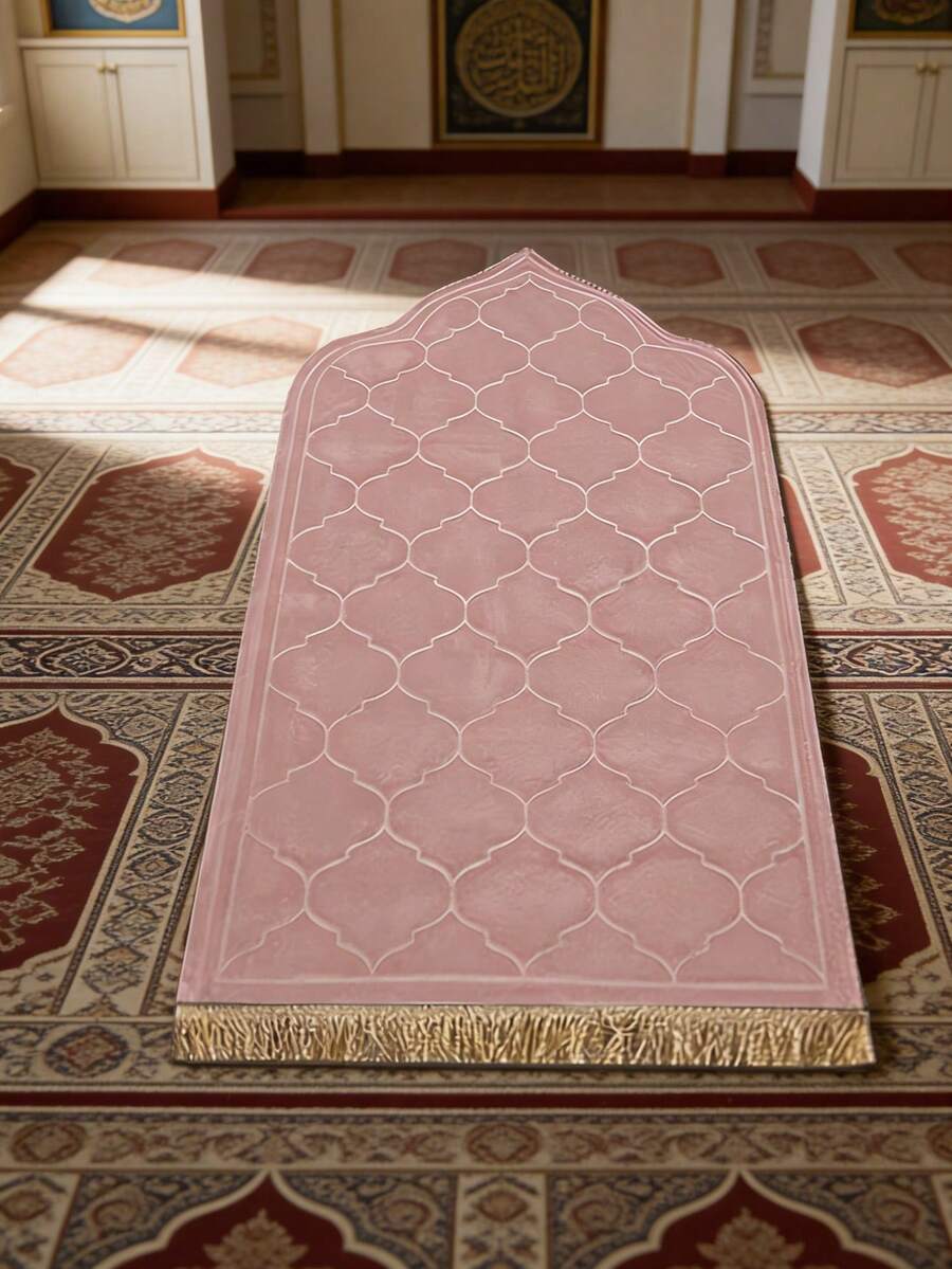 1pc Elegant Floral Prayer Mat - Soft Flannel, Machine Washable, Rectangular Comfort Mat With Golden-Lit Mosque Design For Indoor - Pink - View 1