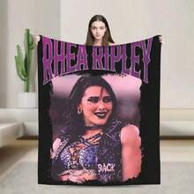 Manta de felpa inspirada en la lucha libre de Rhea Ripley. Diseño de logotipo y nombre exclusivo en morado y negro. Colcha suave para todas las estaciones. Lavable a máquina. Regalo para fans. Viajes y uso (oficialmente). 280 g/m². - Multicolor1 - Ver 11