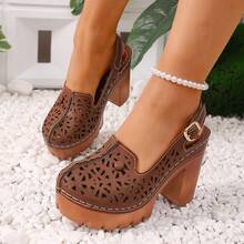 New Summer Vacation Style Buckle Hollow Beach Thick Bottom Comfortable Women Sandals - Brown - View 5