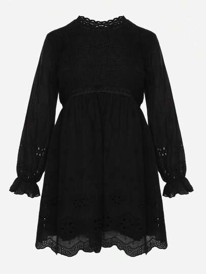 Vestido de estilo rústico em tecido de algodão bordado