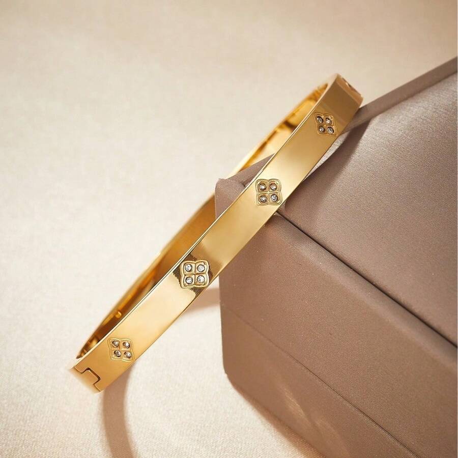 优雅简约不锈钢手链，四叶草锆石女士手链，欧美跨境钛钢手链 - 四葉草點鑽手鐲 - 查看 1