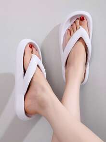 New Arrival Summer New Style Solid Color Textured Flip Flop Sandals, Comfortable & Breathable Non-Slip & Lightweight, One-Piece Molding Soft & Durable Shoes, Multi-Colors Optional, Home/Outdoor/Beach Universal Use Men Sandals & Women Sandals - 白色 - 查看 5