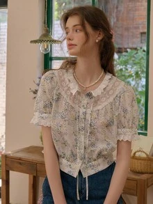 Simple Retro Áo sơ mi nữ đơn giản phong cách retro mùa xuân/hè, phối ren, màu tương phản, cổ đứng nhỏ, in họa tiết tie-dye, màu trắng, lãng mạn, thanh lịch, cổ điển, tay ngắn, kiểu dáng thường ngày. - trắng - Xem 6