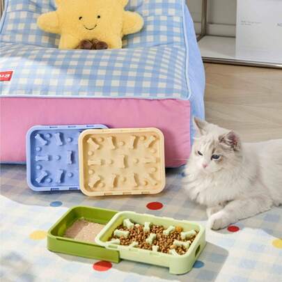 一款骨头形状的抽拉式二合一宠物碗，可同时喂食干猫粮和湿猫粮，方便存放，节省空间，防滑，防溢，易于清洁。