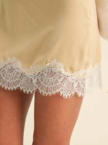 Women Y2K Satin Lace Short Skirt Low Waist Floral Edge A-Line Layering Skirt - 香檳色 - 查看 4