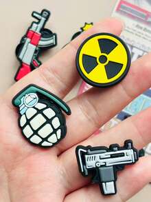 16 PCS Pistol Series, Cartoon Gun Money Bag, Soldier Lip Cap, PVC Shoes Accessories, Sandals Decoration, Garden Shoes Accessories, Party Accessories For Holidays, DIY Beach Packaging Accessories, Birthday, Christmas, Valentine's Day, Halloween Party Gifts, Shoe Hangers - Black - View 10