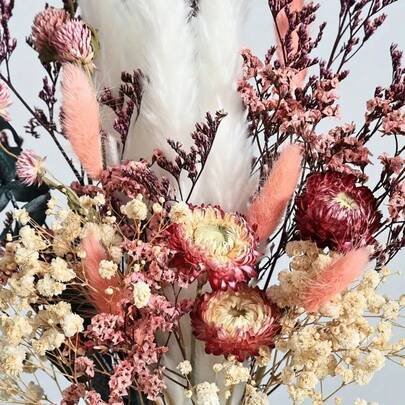 1 Bouquet Of Spring/Summer Flowers, Eucalyptus, Baby's Breath, Pampas Grass, Natural Floral Bouquet For Vase, Wedding, Bridal Bouquet, Home/Office Decor, Party, Photography Props, Anniversary Gift