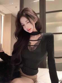 性感V领蕾丝边长袖修身镂空衬衫 - 黑色 - 查看 7