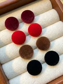 4对简约可爱圆形植绒耳钉，适合女性日常及节日佩戴。 - 四件套-A款 - 查看 1