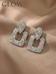 一对简约几何镂空水钻耳钉，适合少女日常及节日佩戴 - 幾何 - 查看 1