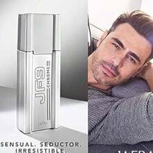 Perfume JF9 Chrome de Jafra 100 ml original para hombres, fragancia masculina fresca, moderna y elegante con notas cítricas, amaderadas y aromáticas que evocan energía, sofisticación y personalidad, aroma duradero ideal para uso diario o momentos especiales, esencia envolvente que resalta el estilo y carácter del hombre contemporáneo, presentación de 100 ml con diseño atractivo y sofisticado, fragancia versátil diseñada para hombres que buscan un aroma fresco, distintivo y lleno de carácter. - Fresco - Ver 5