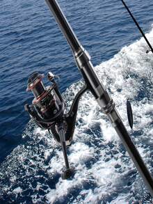 GOTURE 1pc 2000/3000/4000/5000 Series Red Spinning Reel With Aluminum Alloy Spool Right Left Interchangeable Handle Ultra Smooth For Saltwater Freshwater - Black - View 7