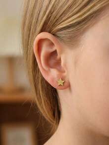 1 Pair Elegant Minimalist Stainless Steel Matte Star Stud Earrings, Sweet And Cute, Suitable For Girls' Daily Wear - Yellow Gold - View 2