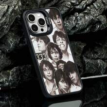 Collage de caras de adolescente. Esta elegante funda es compatible con los modelos  17, 16, 15, 14 Pro Max, 13, 12, 11, XR y XS Plus. Fabricada en silicona TPU, ofrece protección contra golpes y caídas, además de una sensación superior. Es un regalo ideal para familiares, amigos y seres queridos, y una opción perfecta para San Valentín.fundas para ,fundas,accesorios para celular,fundas para celular,fundas para  13,funda  13,funda  16,funda  17 pro max,funda  15,fundas para  16,fundas  11,fundas ,san valentín detalles,san valentín,vaquero,,Funda magnética para teléfono - Negro - Ver 4