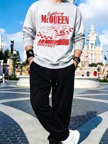 Men's Crewneck Sweatshirt And Sweatpants Set, Featuring Disney Cars Lettering And McQueen 95 Prints. A Comfortable Two-Piece Set Of Men's Hoodie And Sweatpants, Perfect As A Gift For Men. - 淺灰色 - 查看 2