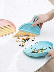 一套笑脸桌面清洁套装，包括键盘刷、小簸箕、宠物扫帚、床上用品扫帚、垃圾铲 - A - 查看 1