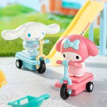 Miniso Caja ciega de la serie de horneado feliz de Sanrio My Melody/Kuromi/Cinnamoroll/Hello Kitty - Figura con diseño de horneado de personajes, detalles de decoración de postres, exhibición de escritorio/colección de juguetes, uso diario, gran regalo de cumpleaños, material de PVC (1 pieza entregada al azar) - Multicolor - Ver 4