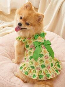 1件圣帕特里克节三叶草印花狗狗连衣裙，双层蝴蝶结袖宠物公主裙，适合小型至中型犬（泰迪犬、博美犬等），作为节日焦点服装！ - 彩色 - 查看 1