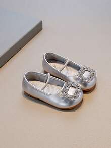 1双银色可爱时尚水钻设计软底防滑平底婴儿幼儿鞋，适合春、夏、秋、冬穿着（尺码偏小） - 銀色 - 查看 3