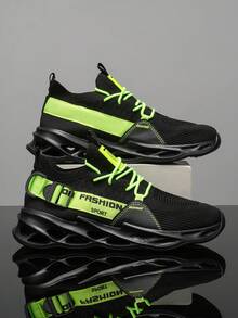 Men's Breathable Hollow Knit Casual Sports Running Shoes, Suitable For All Seasons - Black and Green - View 4