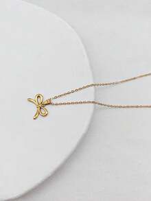 1pc 18K Gold Plated Stainless Steel Butterfly Pendant Necklace, Elegant Gift For Women - Yellow Gold - View 5