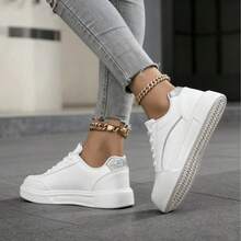 2026 New Style Women's White Shoes, Low-Top Lace-Up Sneakers, Casual Sports Shoes, Simple And Versatile Women's Shoes, Low-Top Flats, Fashionable White Shoes, Daily Wear Women's Shoes, Breathable Sneakers - 純白 - 查看 4