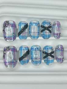 10片Y2K霓虹蓝紫色格子椭圆形按压式美甲贴片，手工3D星星铆钉蝴蝶结樱桃短款可爱坏女孩猫眼闪粉假指甲美甲用品（1张果冻贴纸+1把指甲锉）手工按压式美甲贴片 - 藍色 - 查看 1