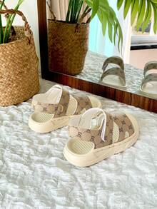 2-10 Years Old Unisex Summer Casual Comfortable Children Sandals, Outdoor Running Game Anti-Slip Wear-Resistant Soft Bottom Lightweight Boys & Girls Khaki Cute Bear Sports Sandals, Suitable For Holidays, Outings, Travel, Beach - Khaki - View 7