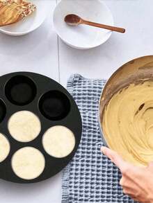 1pc 7-Cup Silicone Air Fryer Baking Mold | Reusable Non-Stick Baking Tray | 7-Hole Pancake Cup Mold - Suitable For Air Fryer, Can Make Egg Tarts, Mini Cakes And Chocolates, Easy To Clean - Multicolor - View 5