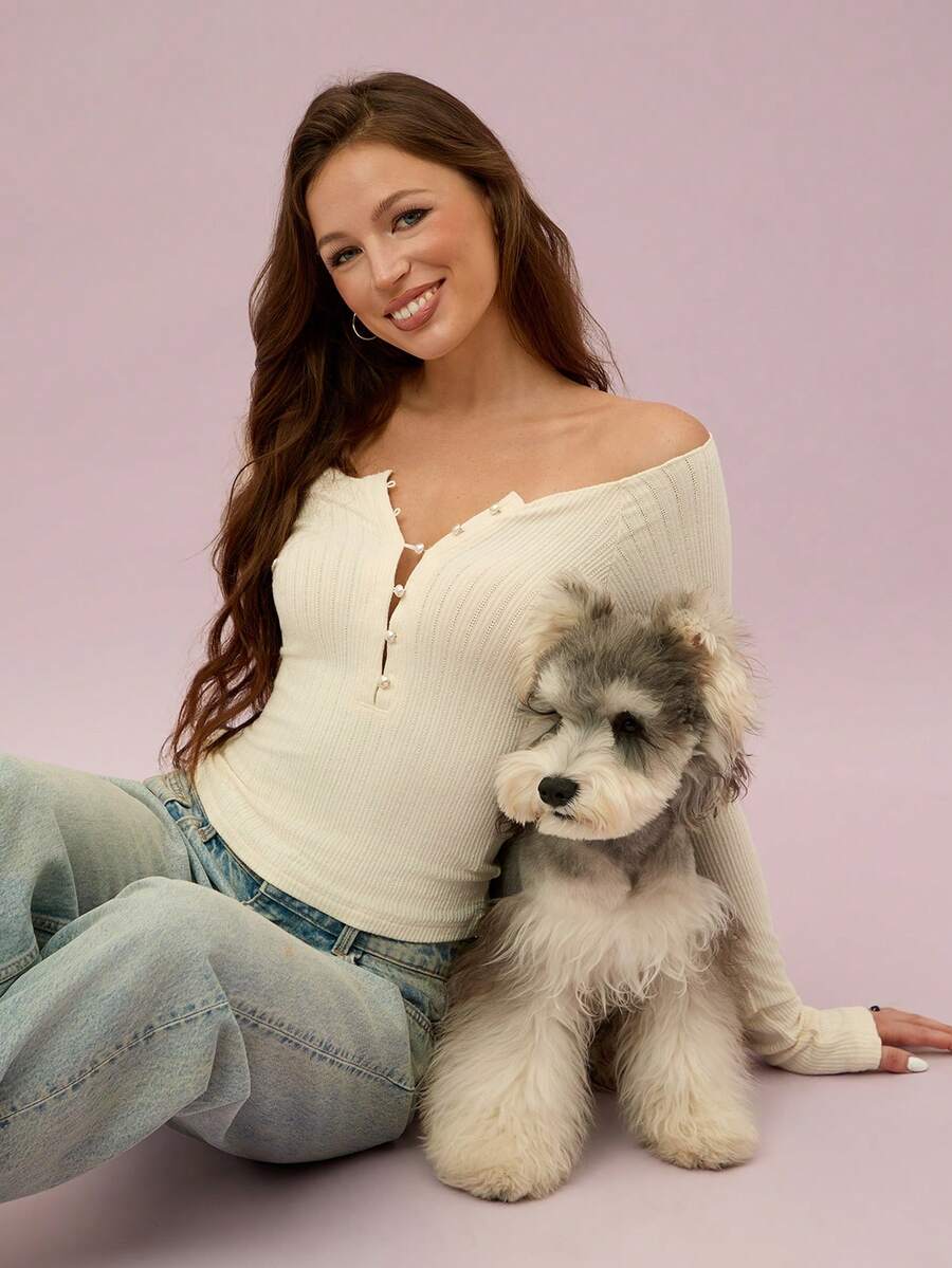 Áo croptop tay dài cài nút, kiểu dáng trễ vai và cổ tròn, chất liệu dệt kim gân, gợi cảm dành cho nữ – Áo sơ mi trắng co giãn, ôm dáng, thoải mái, hoàn hảo cho buổi hẹn hò, đi club, mặc ở nhà, phối đồ mùa thu xuân đông và phong cách đường phố hàng ngày. - trắng - Xem 1