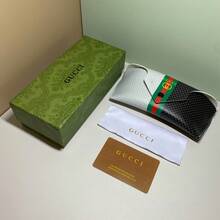 Gucci Retro Dual-Tone GG Pattern Fashionable Eyeglass Case, Women's Essential Travel Accessory - Multicolor - View 2