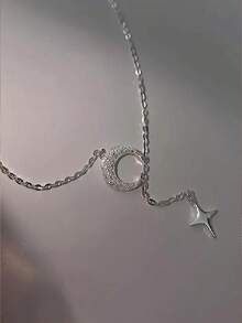 1件S925纯银极简甜美星月流苏项链，可爱迷人设计，适合作为生日或周年纪念礼物送给女儿、爱人或女孩。 - 星月 - 查看 10