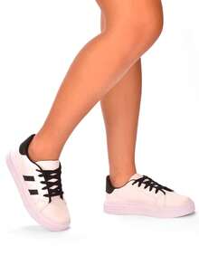 Tenis Casual Branco com Preto Feminino  Macio Lançamento Original - Preto e Branco - Visão 2