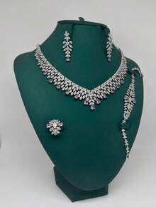 5件套奢华新娘首饰套装，适合女性、婚礼派对佩戴，包括项链、耳环、手链和戒指，镶嵌蓝色、白色、黑色和红色立方氧化锆，是母亲节和情人节的绝佳礼物。 - 粉色 - 查看 3