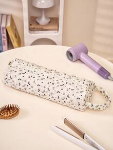 1个可爱樱桃印花绗缝吹风机收纳袋,拉链式吹风机支架,美发工具包旅行收纳包,适用于卷发棒、吹风机、发夹、直发器等美发工具,居家旅行皆宜,也可作为化妆包、化妆品收纳包、旅行化妆品收纳包使用,是圣诞礼物、化妆包、旅行必备品的理想之选。 - 彩色 - 查看 10