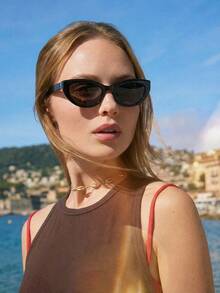 Yves Saint Laurent 1 Pair YSL Cat Eye Fashion Glasses, Suitable For Travel, Autumn Outfits, Campus Style, Driving, Photography, Parties, And Makes A Great Gift - Black - View 2