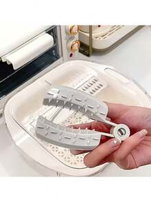 Random Color Kitchen Finger Guard Protector, Vegetable Slicer Cutter Holder, Anti-Scratch Grater Clip - 1 - View 7