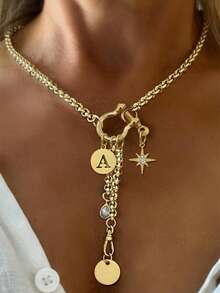 1 PC Collier pendentif lettre A-Z doré, chaîne pendentif étoile octogonale, collier multi-pendentif, chaîne en acier inoxydable, pour le travail, l'usage quotidien, les fêtes, - Or jaune - Voir 1