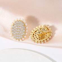 1对金色镶嵌锆石椭圆形迷你仿珍珠边夹式耳环 女士日常饰品 - 仿珍珠滿鑲耳釘 - 查看 3
