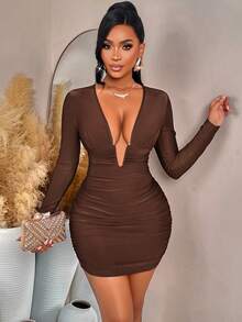 AIJ Đầm ngắn ôm sát người tay dài cổ chữ V sâu, xếp ly, thanh lịch và gợi cảm hiệu Amarilo, thích hợp cho các bữa tiệc và những buổi tối dạo phố mùa xuân. - Cà phê nâu - Xem 6