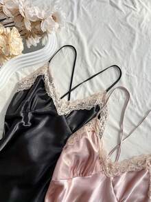 1pc Random  Lace Patchwork Women's Nightdress And Comfortable Pajama Set Women - Đen và Hồng - Xem 3