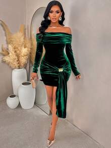AIJ Amarilo Dark Green Color Velvet Sexy Off Shoulder Long Sleeve Ruched Ribbon Mini Elegant Party Dress With Metal Button Decoration, Christmas, Halloween, Fall/Winter Clothes For Women - Dark Green - View 7