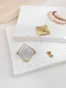 1 Par de Brincos de Botão Femininos, Brincos de Botão Femininos em Aço Inoxidável à Prova d'Água Resistentes ao Desbotamento Hipoalergênicos/Brincos, Joias Femininas de Luxo Minimalistas Vintage Francesas, Acessórios de Verão Trevo de Quatro Folhas Coração Quadrado Geométrico Assimétrico Folha de Planta Floral Tulipa Padrão de Mármore Gota de Óleo Esmalte Patchwork de Cores Brincos Femininos, Uso Diário Trabalho Escritório - muitos - Visão 23