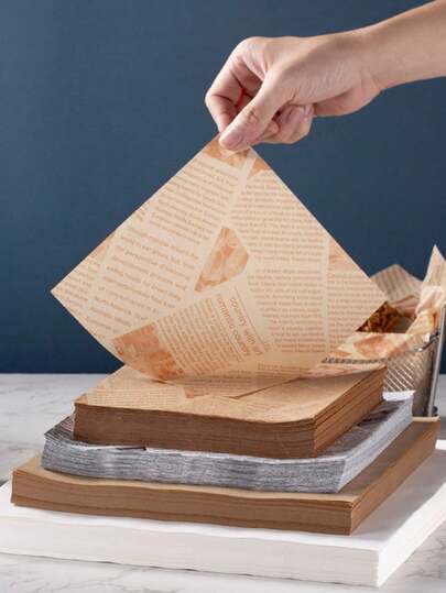 50 قطعة من ورق الشمع المقاوم للزيت والدهون بطراز الصحف القديمة لتغليف الأطعمة والخبز والبرغر والسندويشات وتقديم الأطعمة في الحفلات