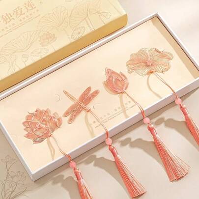 Vintage Lotus Bookmark, Classical Chinese Style Hollow Metal Brass Bookmark, Forbidden City Cultural Creative High-End Gift