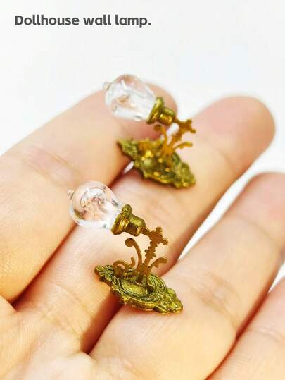 Lámpara de pared retro para casa de muñecas, lámpara de decoración de micropaísaje de musgo, material de lámpara de modelo de diorama de construcción, no incluye fuente de alimentación y no se iluminará (no es necesario enchufar, solo para decoración)