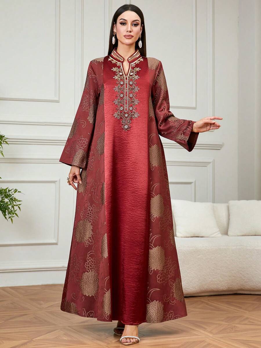 Solessence Áo Jalabiya dài thanh lịch dành cho nữ, thời trang, họa tiết jacquard ngẫu nhiên, đính cườm và thêu tinh tế, thích hợp cho lễ Eid, mặc hàng ngày và ở nhà vào mùa xuân. - Đỏ - Xem 1