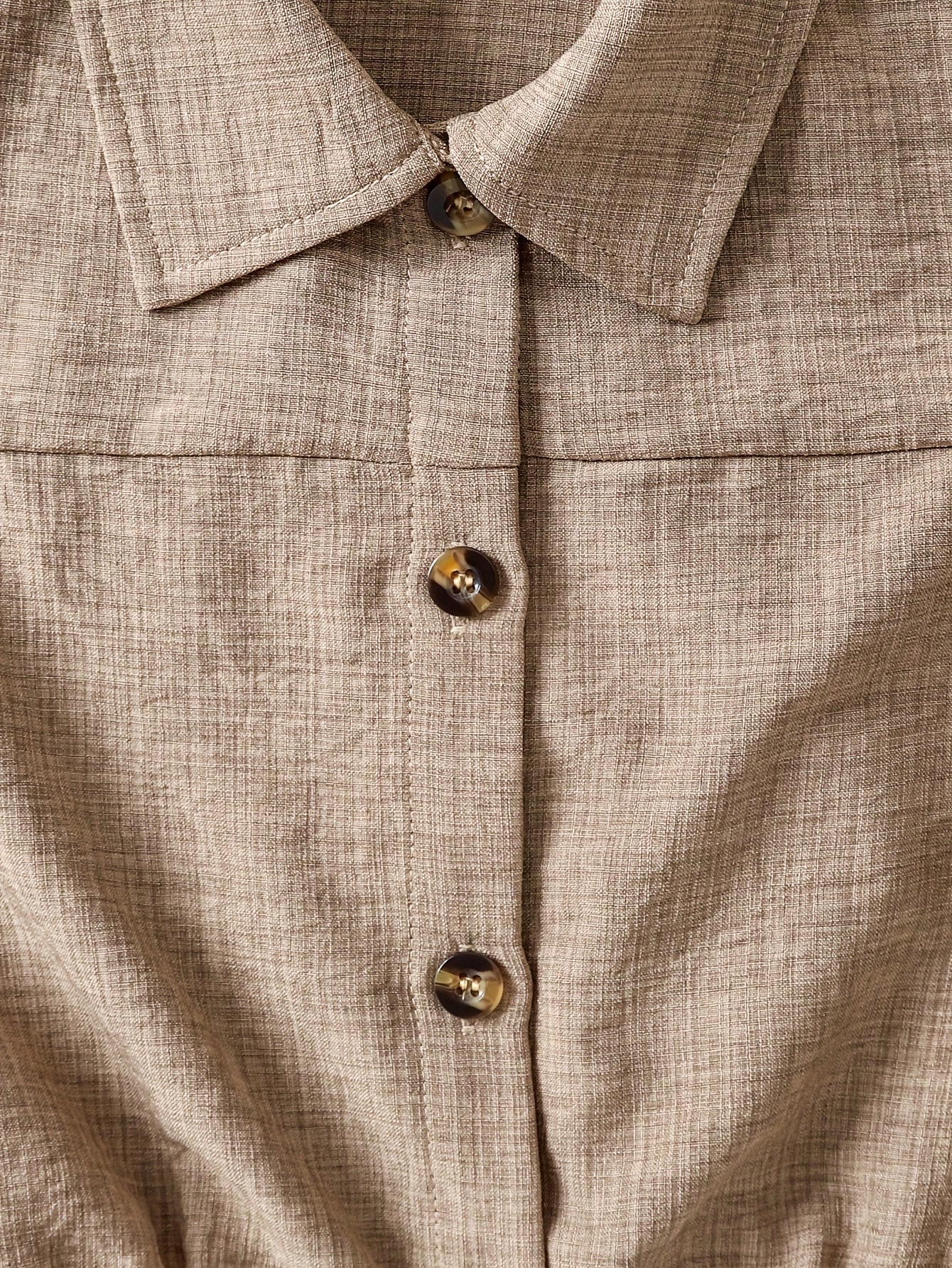 مجموعة ملابس علوية وبنطلون ساق واسعة ذات لون أساسي...