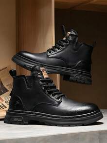 Un par de Liso Vintage y Moderno Cuero PU de Alta Calidad Detalle de Cordones Resistentes y Suela Gruesa Antideslizante Botas de Hombre de Tobillo Alto Para Escalada, Trabajo, Reuniones y Ocio Todo el Año Resistentes, Cómodas y de Moda con Estilo Industrial - Negro - Ver 1