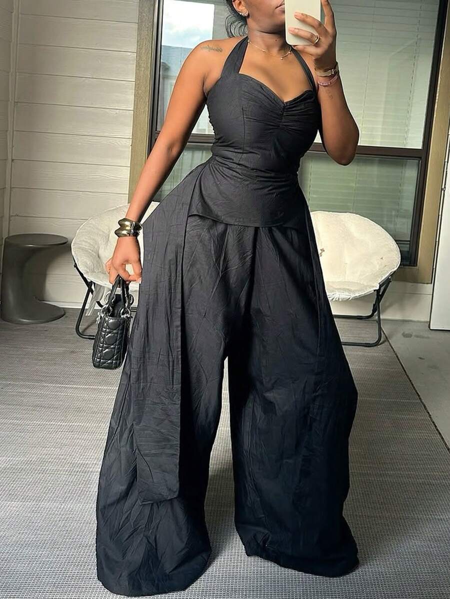 GLOURI Women's Olive Halter One-Piece Set - Twisted Bust & Wide-Leg Pants Detail | Elegant Chic Style For Art Gallery Visits, Business Casual Outings & Urban Street Strolls (Halter Silhouette & Eye-Catching Wide-Leg Design) For Polished Stylish Looks - 黑色 - 查看 1